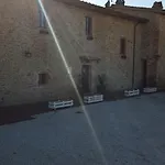 Dimora Fra' Giovanni Relais מאג'ונה