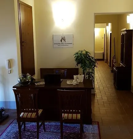 Dimora Fra' Giovanni Relais Alojamento de Acomodação e Pequeno-almoço Magione